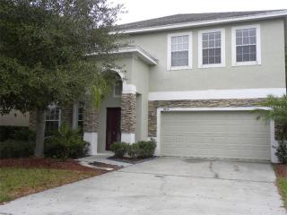 9829 Leland Dr, Orlando, FL 32827-5745