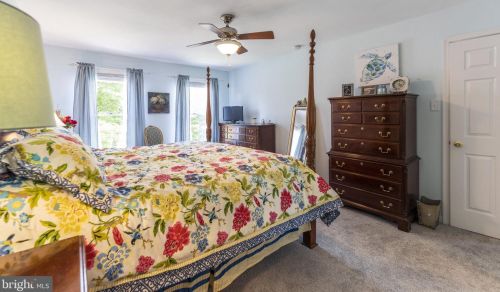 107 Trowbridge Ln, Downingtown PA  19335-4414 exterior