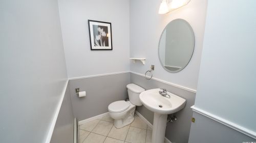 8 Daremy Ct, Lake Grove NY  11755-3226 exterior