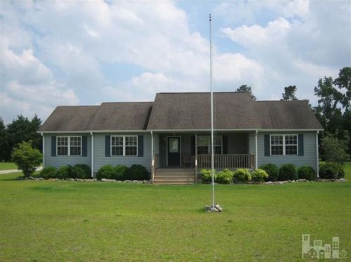 115 Abby Nery Ln, Kenansville, NC 28349-8791