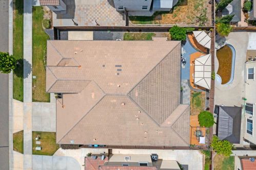 767 Red Barn Pl, Lathrop CA  95330-8975 exterior