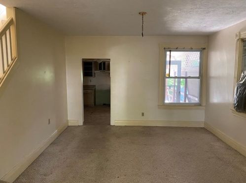 712 Gaskill Ave, Jeannette PA  15644-3302 exterior