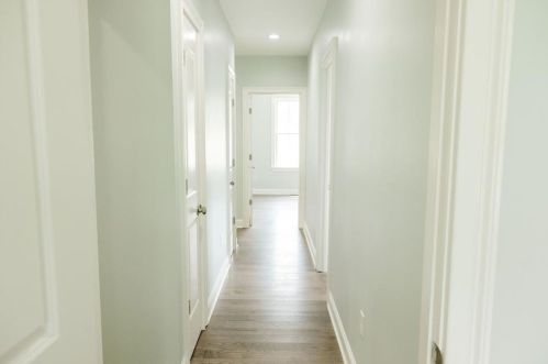 10 Woodward Rd, Lincoln RI  02865-4917 exterior