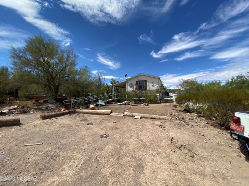 3811 Bilby Rd, Tucson AZ 85706-4506 exterior