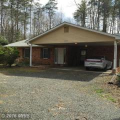 4281 Bear Bug Ln, Bealeton, VA 22712-7366