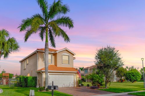 10960 Bitternut Hickory Ln, Boynton Beach, FL 33437-7555