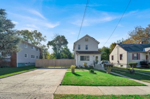 857 Hazelwood Ave, Rahway, NJ 07065-5632