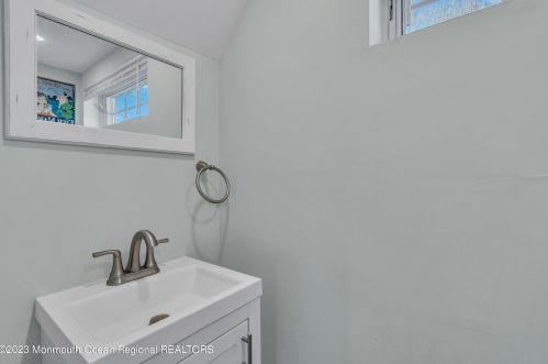 745 20th Ave, Belmar NJ  07719-2924 exterior