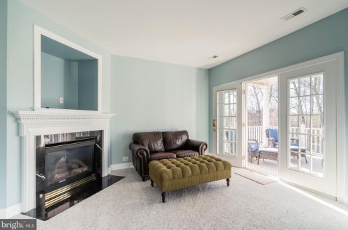 12993 Tory Gate Ct, Haymarket VA  20169-2688 exterior