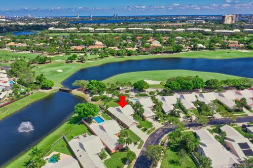 2326 Saratoga Bay Dr, West Palm Beach, FL 33409-7222