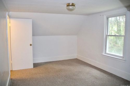 369 Route 17, Tuxedo Park NY  10987-4306 exterior