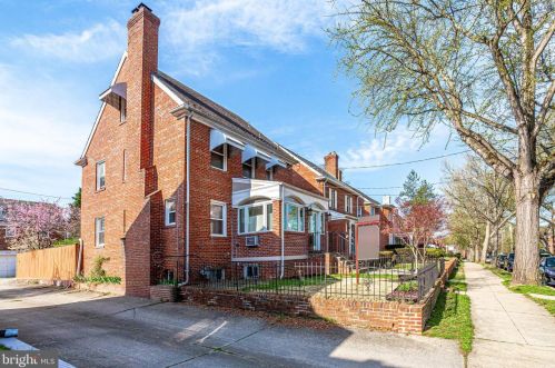 1314 Tewkesbury Pl, Washington, DC 20012-2922