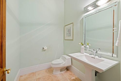 9642 Sterling Pointe Ct, Loomis CA  95650-7120 exterior