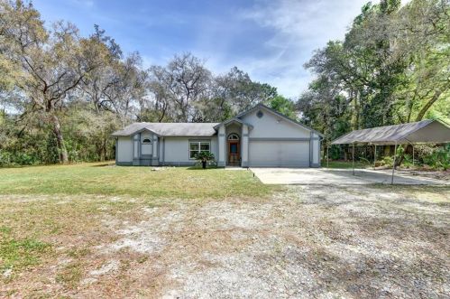 2147 Lemon St, Deland, FL 32720-4559