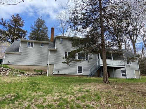 106 Neck Rd, Lyme, CT 06371-1120
