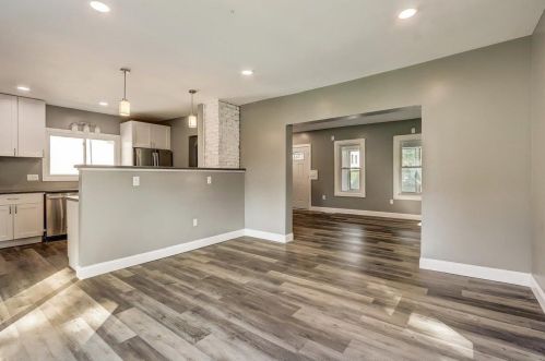 2689 Milwaukee St, Madison WI  53704-5153 exterior