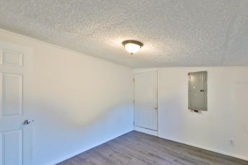 4630 Trouble Creek Rd, New Port Richey FL 34652-4852 exterior