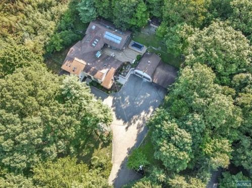 234 Morsetown Rd, West Milford Lakes NJ  07480-3104 exterior