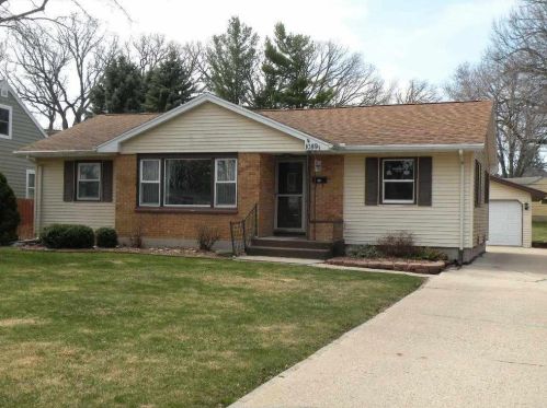 1089 Carol Ave, Ripon, WI 54971-1853