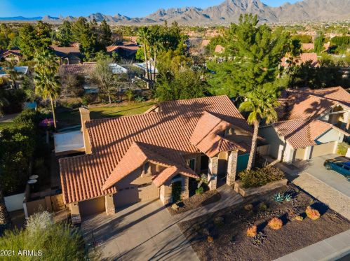 9642 Desert Trail Rd, Scottsdale, AZ 85260-2738