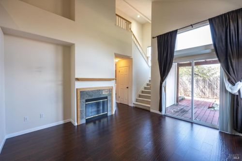 1401 Snowy Cloud Way, Santa Rosa CA  95409-4373 exterior