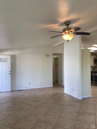 333 Aileen Ave, Santa Rosa CA  95407-6204 exterior