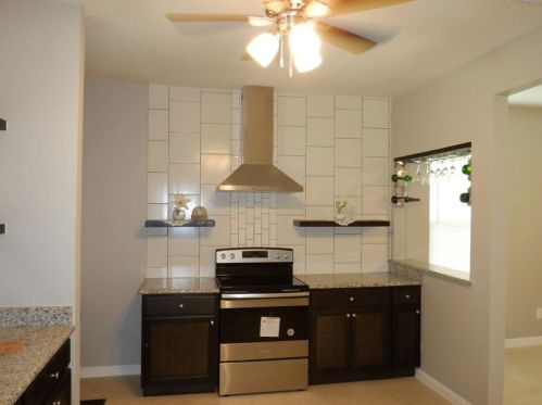 2900 Thannisch Ave, Fort Worth TX  76105-4721 exterior