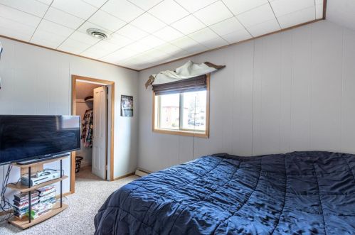 800 12th Ave, Hammond WI  54002-9322 exterior