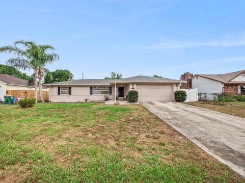 1060 Matterhorn St, Deltona, FL 32725-6522
