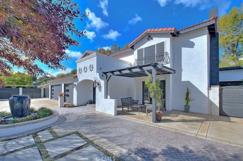 3560 Glen Ridge Dr, Chino Hills, CA 91709-3623