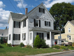 33 Alden Pl, Newton, MA 02465-1567