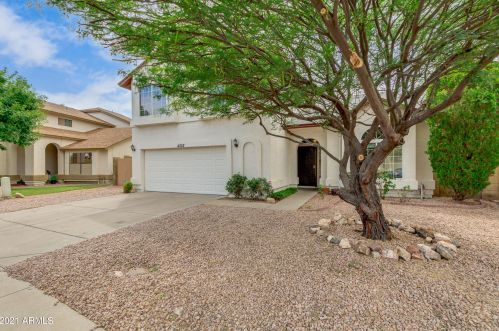 4552 Behrend Dr, Glendale, AZ 85308-7381