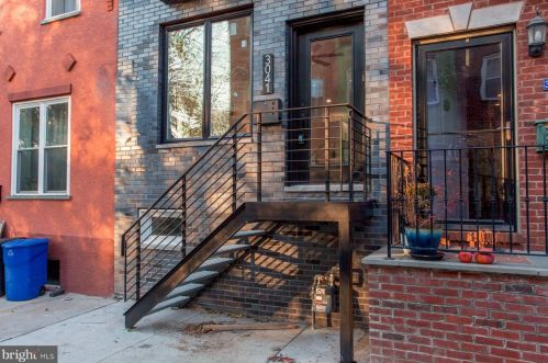 3041 Harper St, Philadelphia, PA 19130-1125