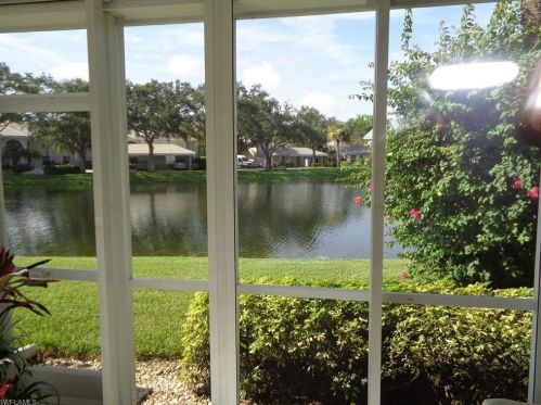 6190 Reserve Cir, Naples, FL 34119-4221