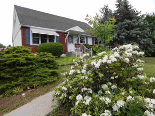 101 Clarks Ln, Milton, NY 12547-5260