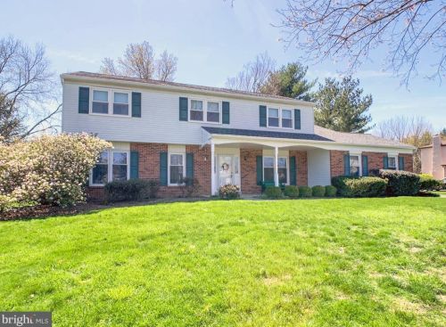 1353 Gates Cir, Yardley, PA 19067-4421
