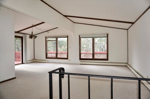 12531 Pilot Dr, Thiensville, WI 53092-2626