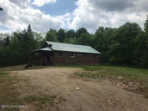 212 Park Rd, Johnsburg, NY 12843-2108