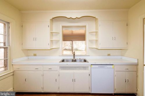 16241 Monrovia Rd, Madison Mills VA  22960-4506 exterior