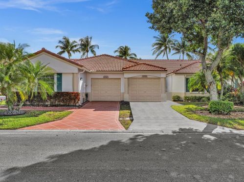 6090 Lake Hibiscus Dr, Delray Beach FL  33484-4617 exterior