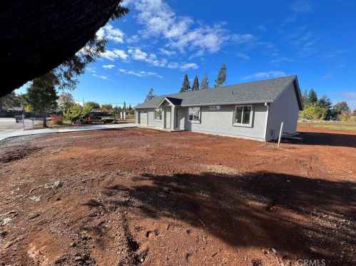 6213 Forest Ln, Paradise, CA 95969-3512