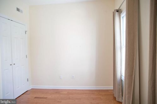 726 24 St, Philadelphia PA 19146-2540 exterior