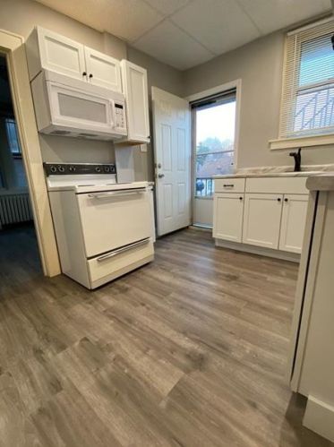 1138 Illinois Ave, Pittsburgh, PA 15216-2537