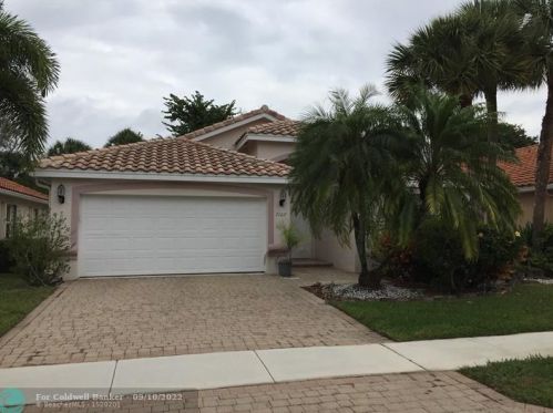 7167 Lombardy St, Boynton Beach, FL 33472-7347