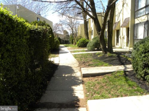 100 Glenolden Ave, Manor PA 19036-2264 exterior