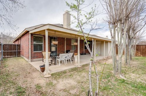 4705 Heron Pond Ln, Denton TX  76208-6809 exterior