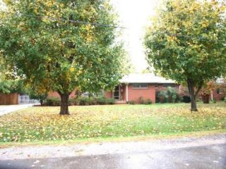 303 Edgeview Dr, Nashville, TN 37211-4405