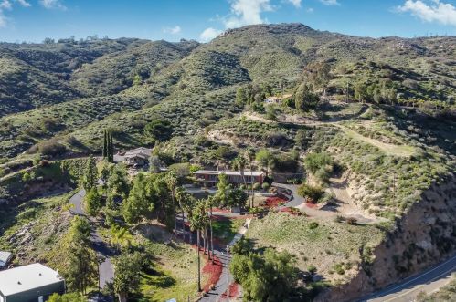 1400 Harbison Canyon Rd, El Cajon, CA 92019-1306