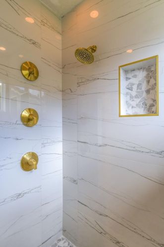 947 Nautilus Isle, Dania Beach FL  33004-2356 exterior