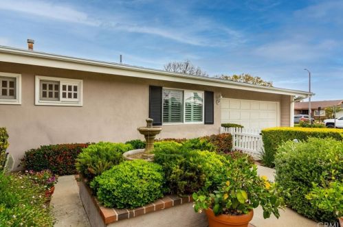 3571 Julian Ave, Long Beach CA  90808-3111 exterior